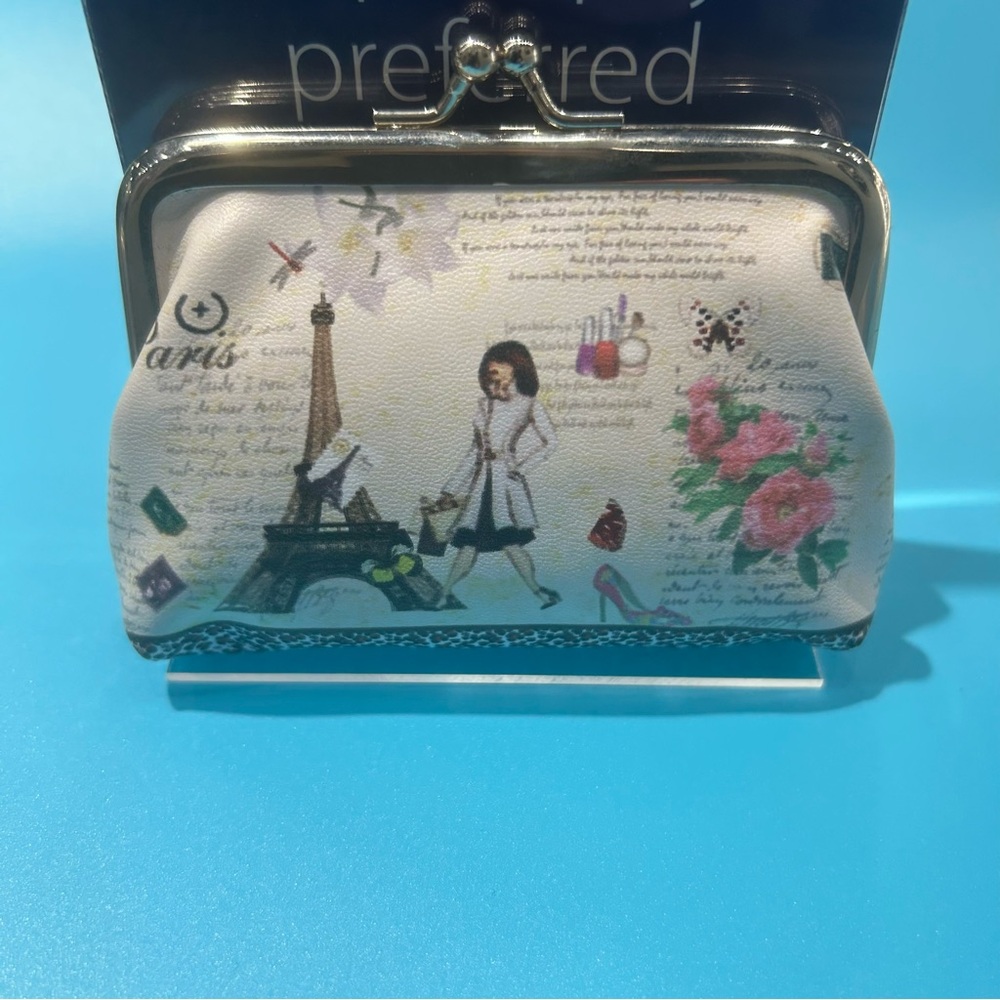Coin Purse Beautiful!Can be used to hold changes ,jewels and much more items…
